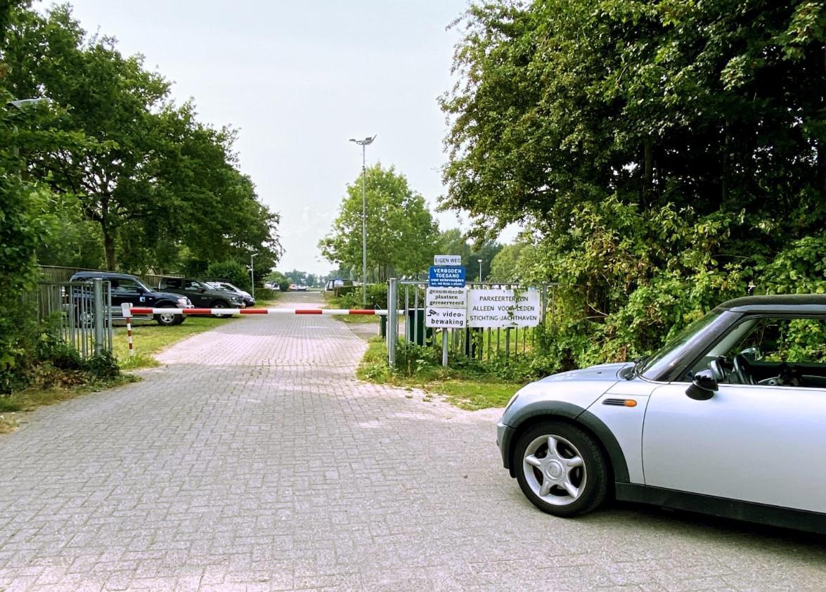 Happy Little Maya Bee Nieuwe-Niedorp Exterior photo